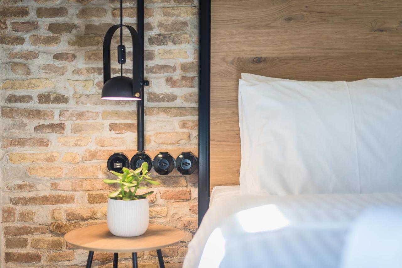 Hotel Moon And Stars Ateny Zewnętrze zdjęcie